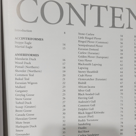 Encyclopedia of BIRDS book contains illustrations and photographs hardcover - Picture 9 of 11